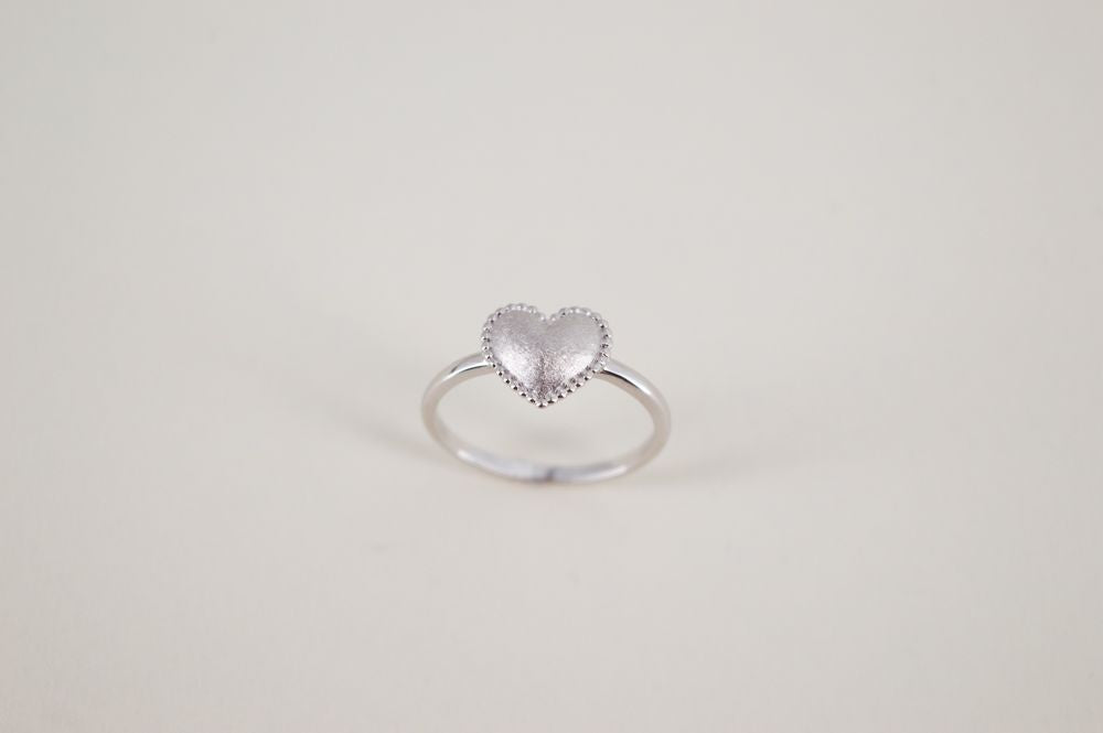 Matte Heart Ring