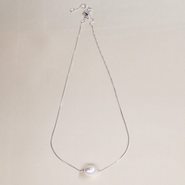 ONE Pearl Necklace