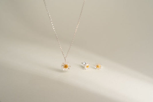 Blooming Spring Necklace &Earrings
