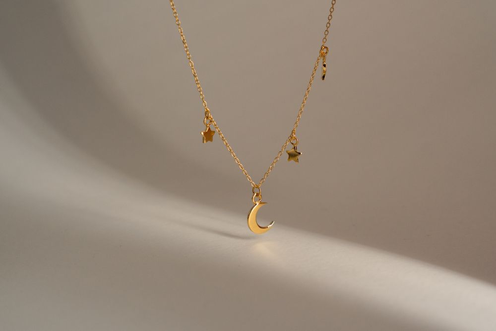 STELLUNA Necklace
